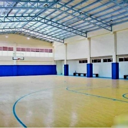 The Lancris Residences, 2 Bedrooms, 1 Bathroom, Living-Room, Kitchen & Pool Is Free Paranaque City Exterior photo